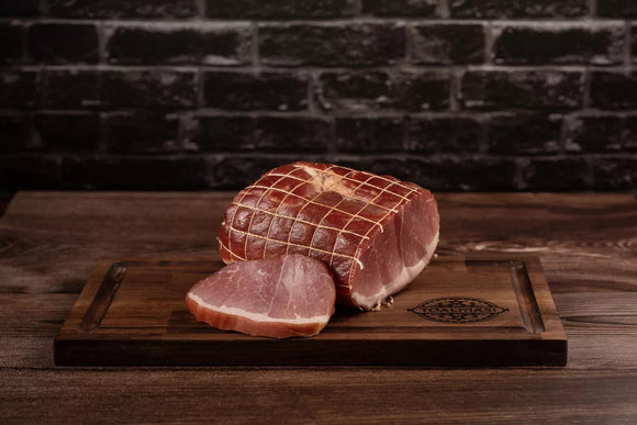 🇭🇺 Karácsonyi Tóalmási felezett füstölt kötözött sonka 1db (ca 0.6-0.7kg) /Tóalmási rökt Jul skinka, halv,  1 st (ca 0.6-0.7 kg)